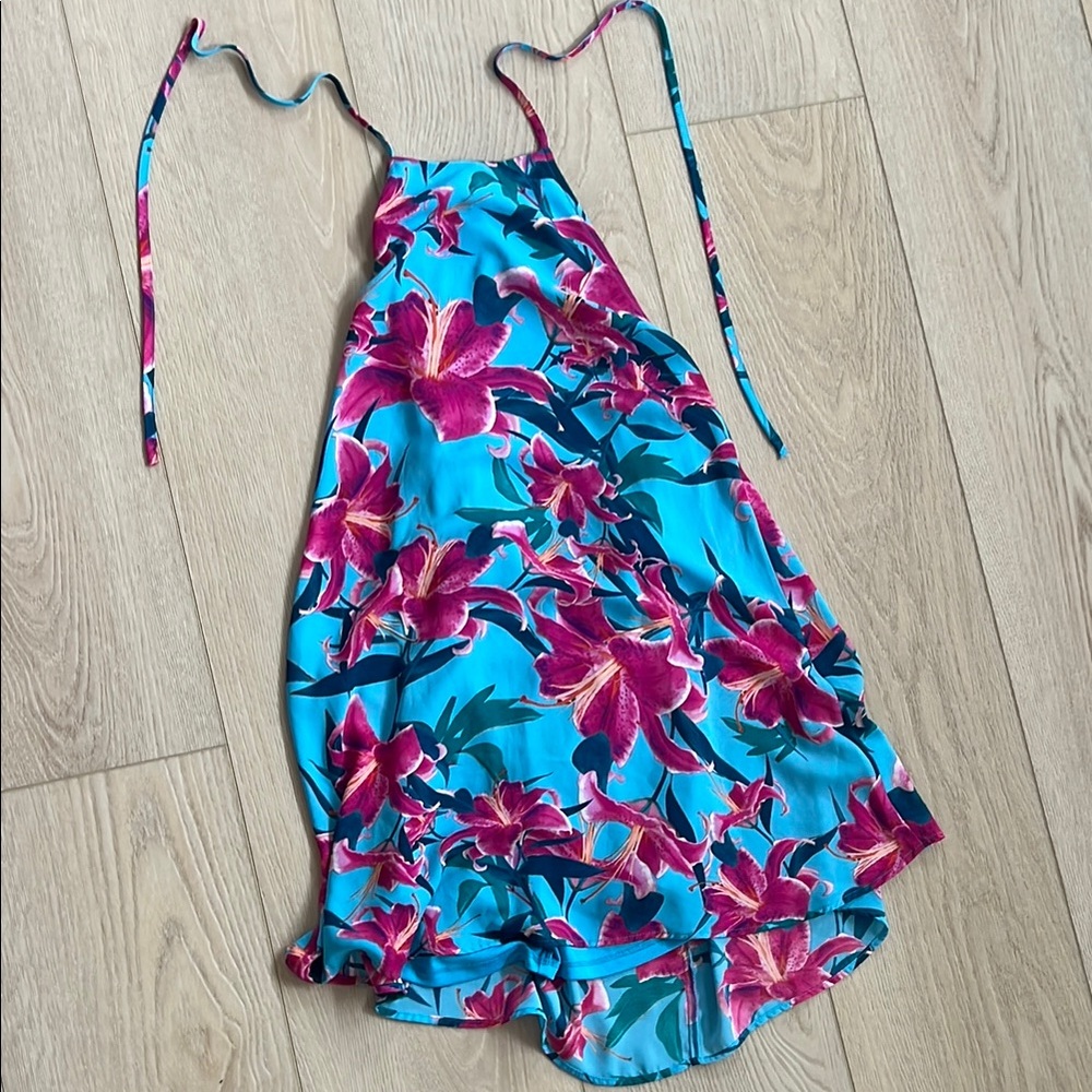 Show Me Your MuMu Winona halter mini dress "Sea Lilies" floral print. Medium
